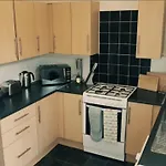 Bradford Hidden Gem - Free Parking